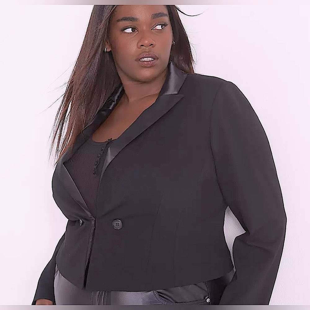 BNWT Lane Bryant - 18 - Ponte/Satin Cropped Blazer - Black